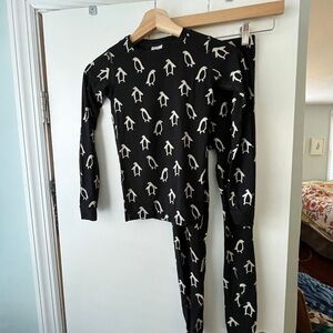 Hanna Andersson Black and White Penguin Pajama Set